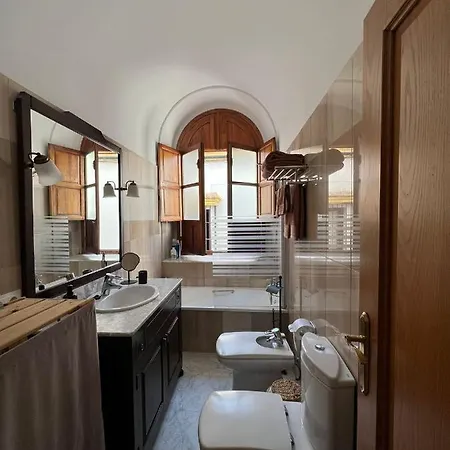 Calle De La Convalecencia Apartamento Córdova